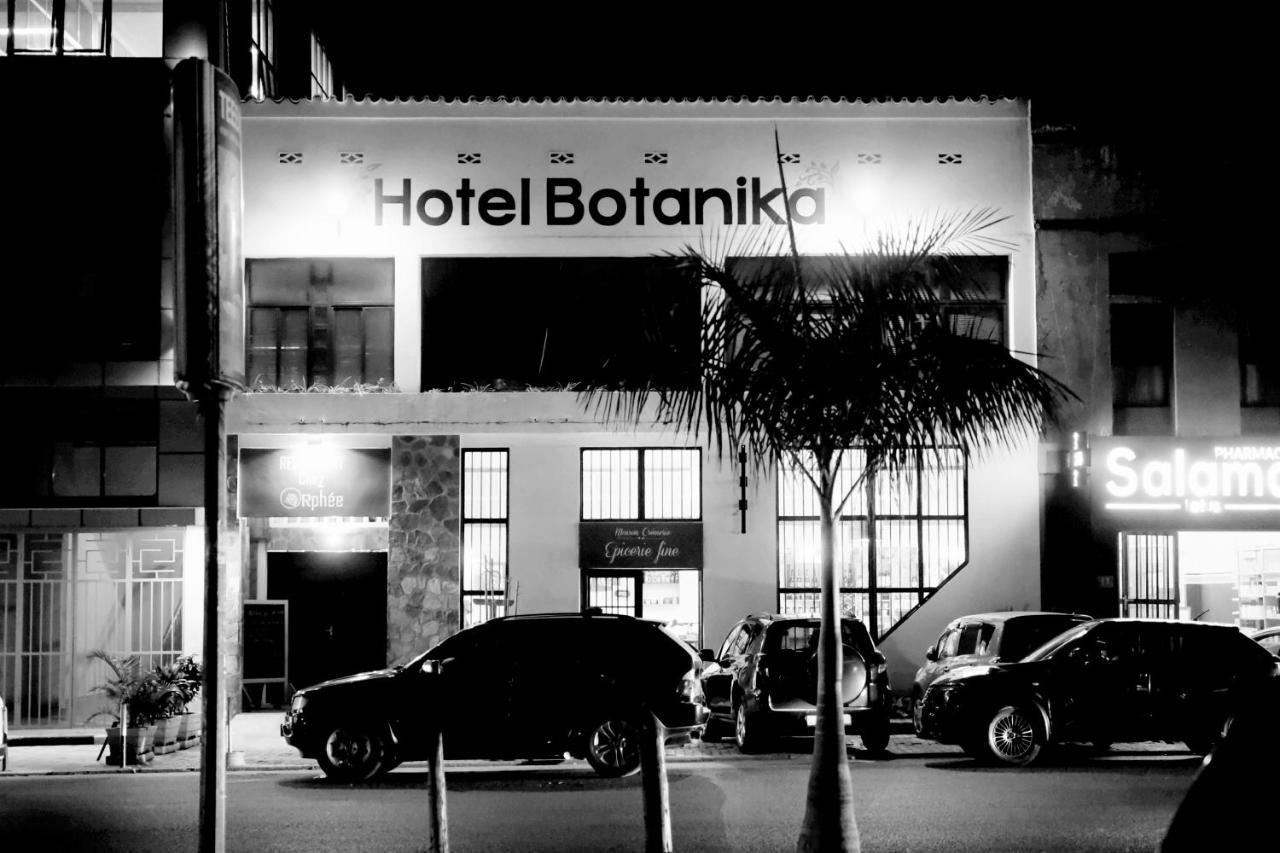 Botanika Hotel Bujumbura Exterior foto
